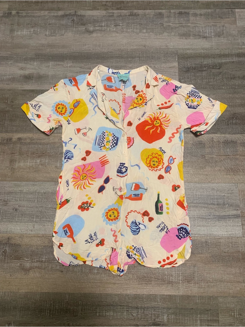 True Destinations Women’s XS Multicolor Italian Print Button Up Romper Resort